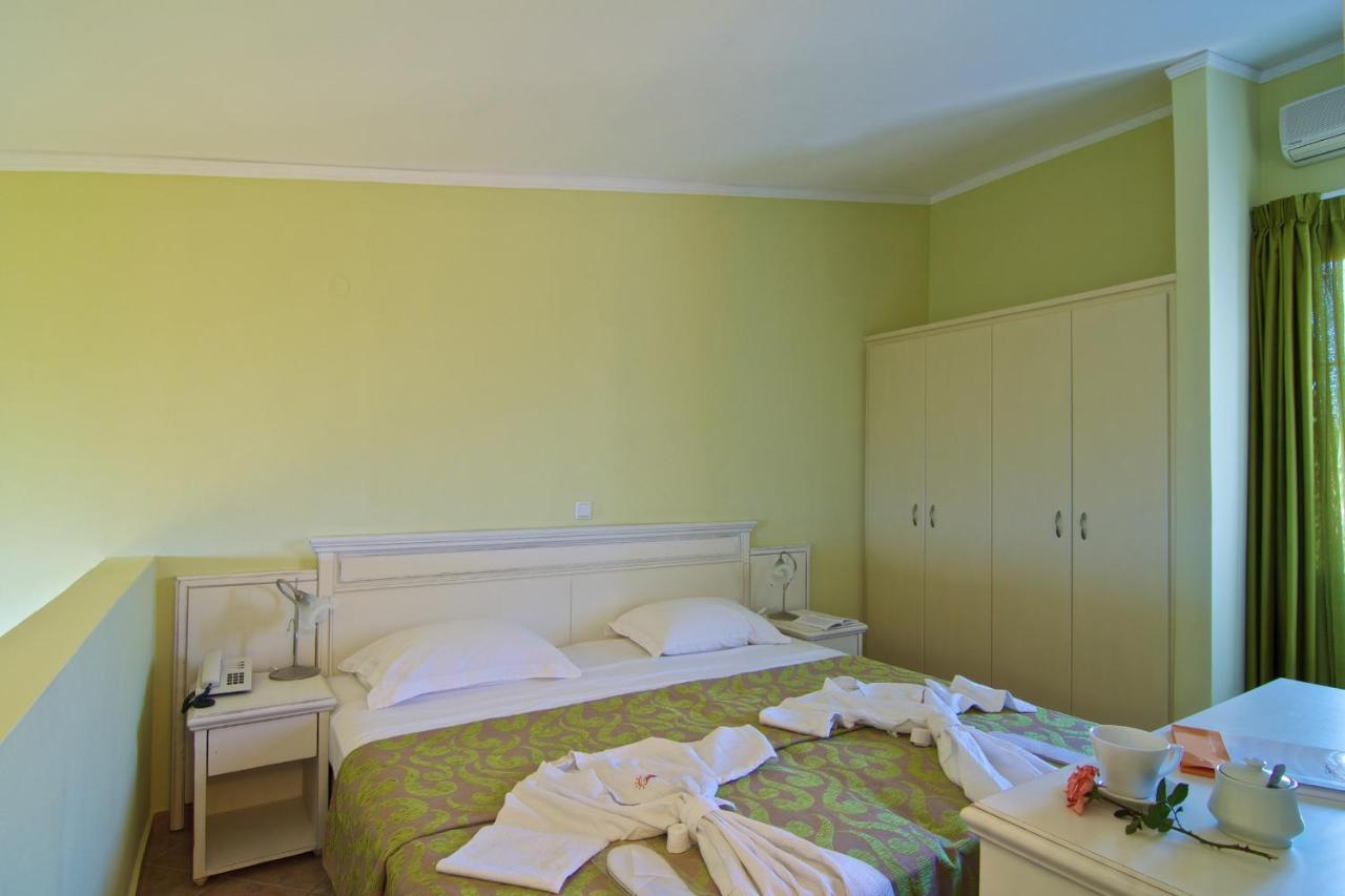 Sweety Club Solimar Emerald Rethymno  Exterior photo