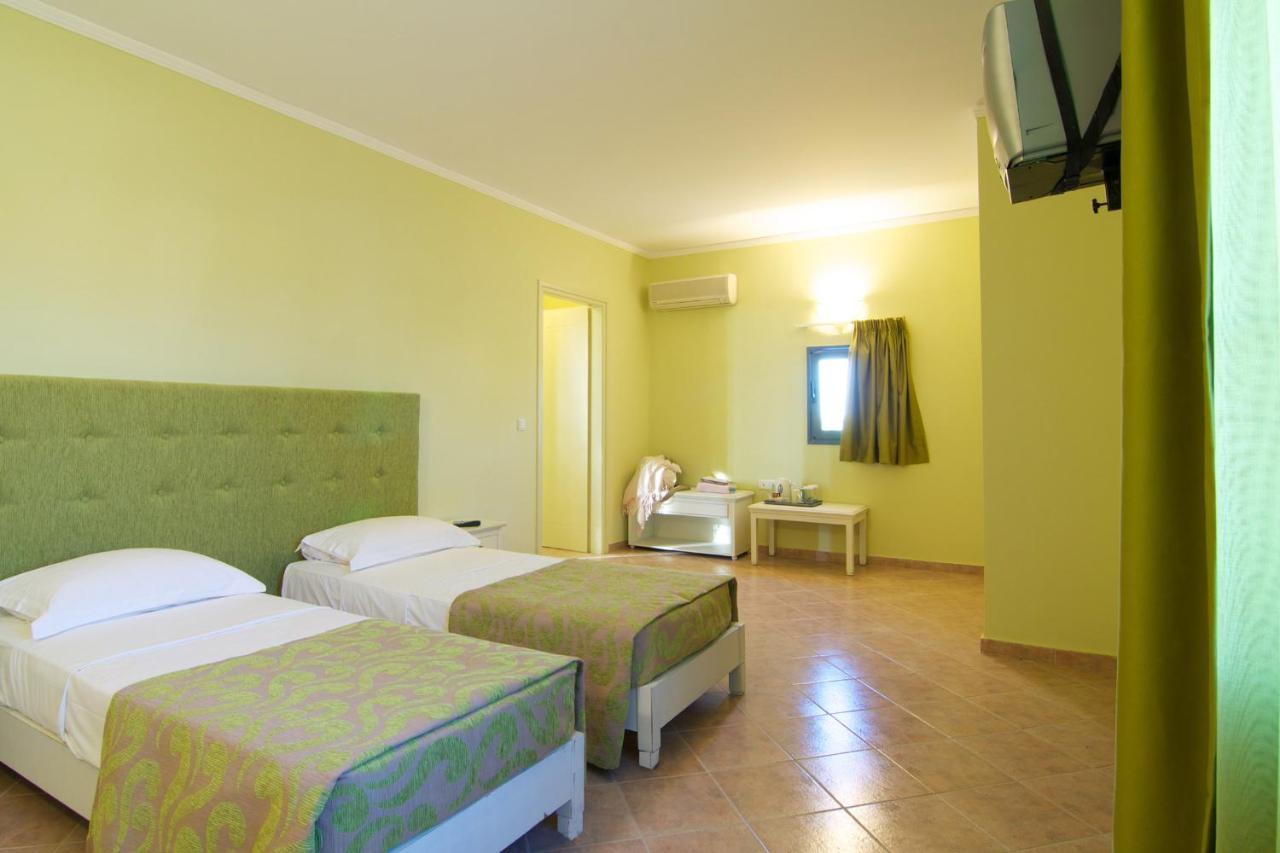 Sweety Club Solimar Emerald Rethymno  Exterior photo